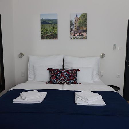 Natali Apartmanhaz Эгер Экстерьер фото