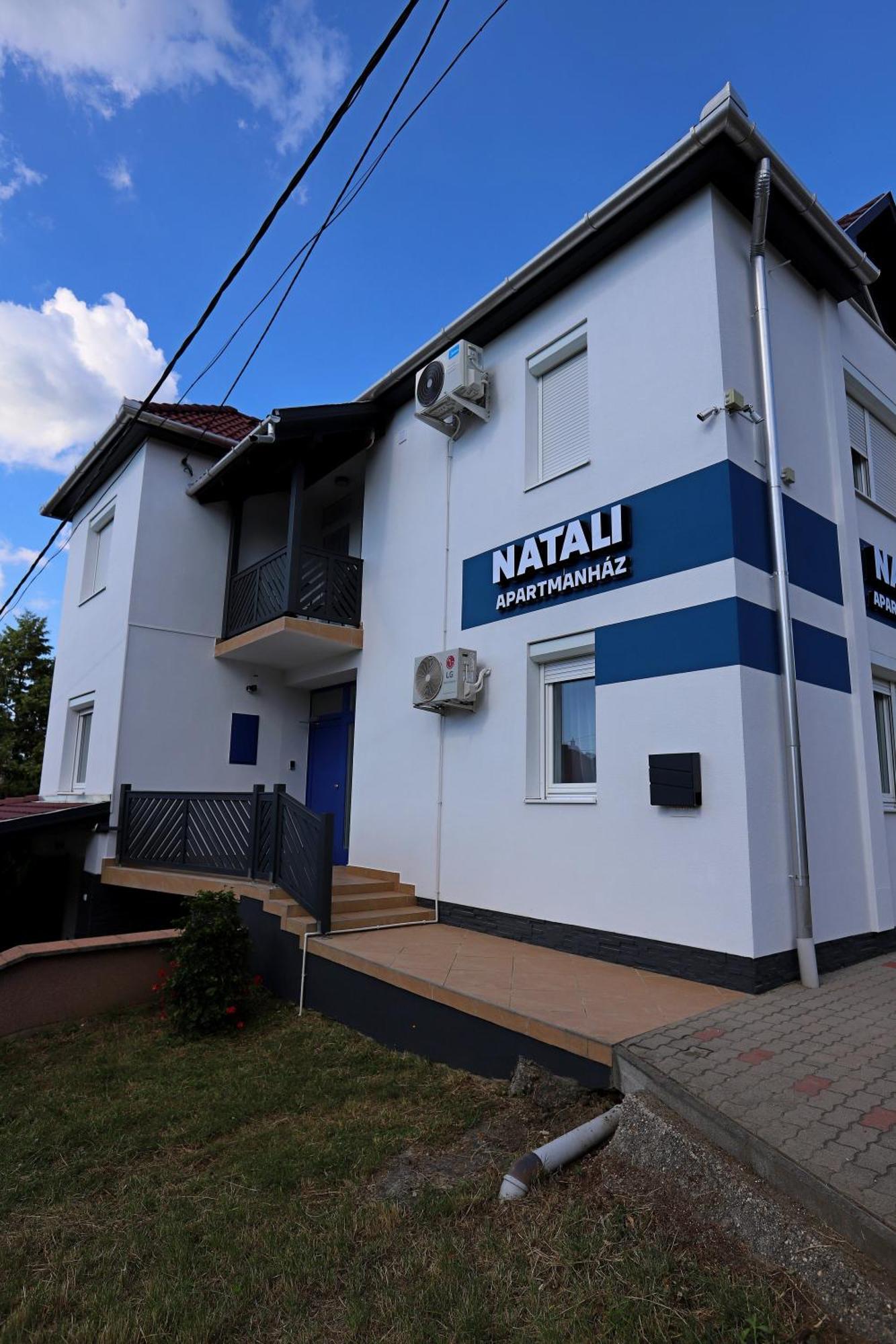 Natali Apartmanhaz Эгер Экстерьер фото