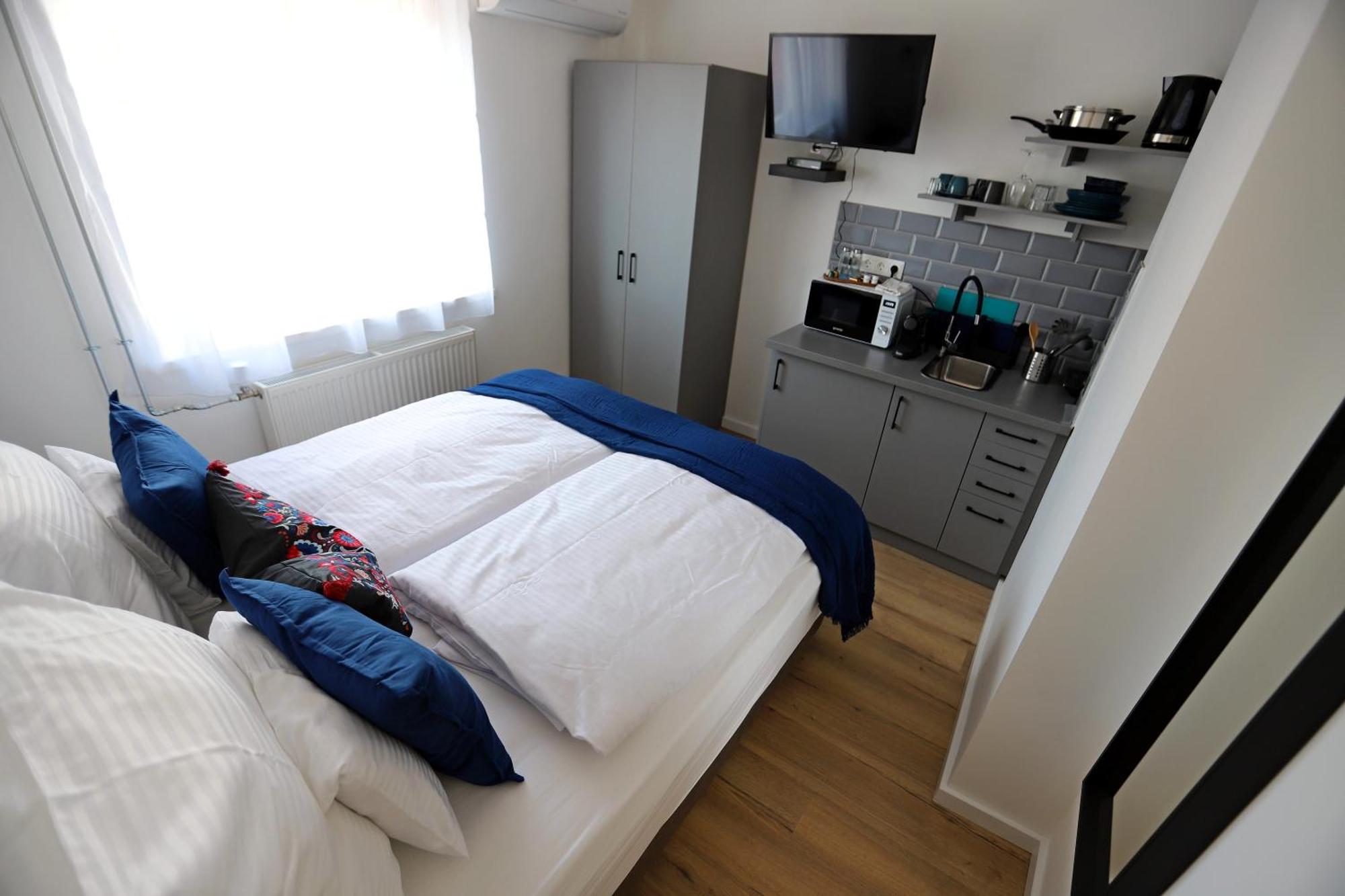Natali Apartmanhaz Эгер Экстерьер фото