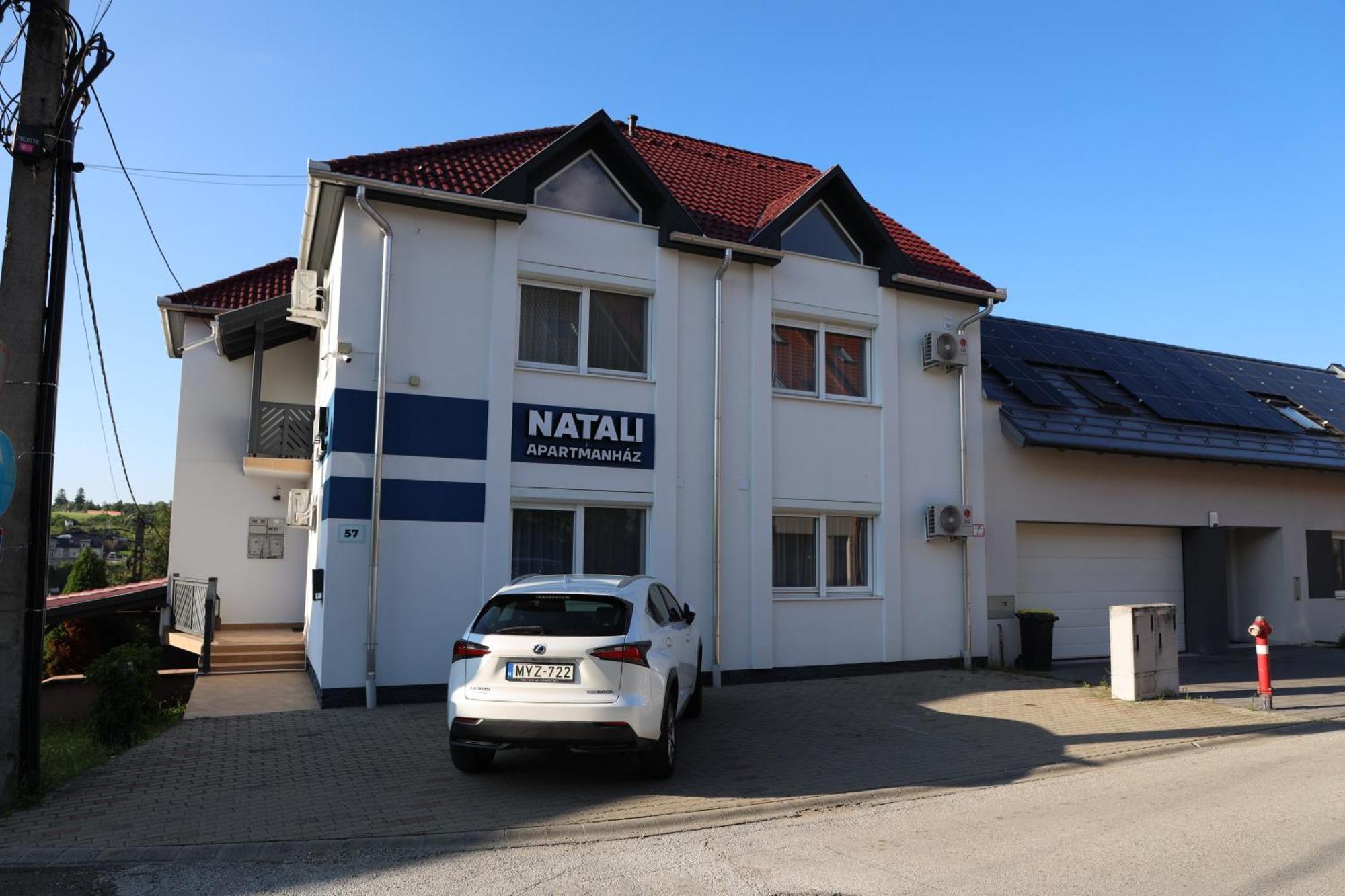 Natali Apartmanhaz Эгер Экстерьер фото